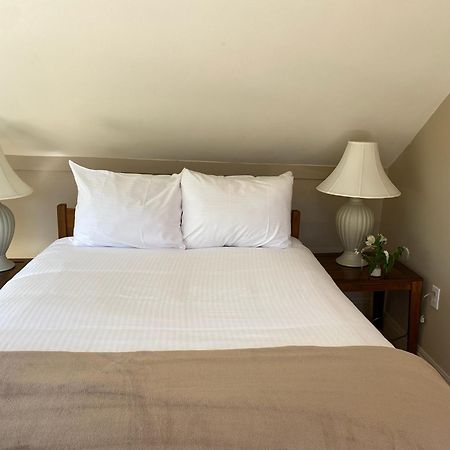 Jenner Inn الغرفة الصورة