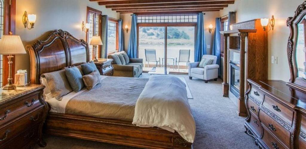 Jenner Inn الغرفة الصورة