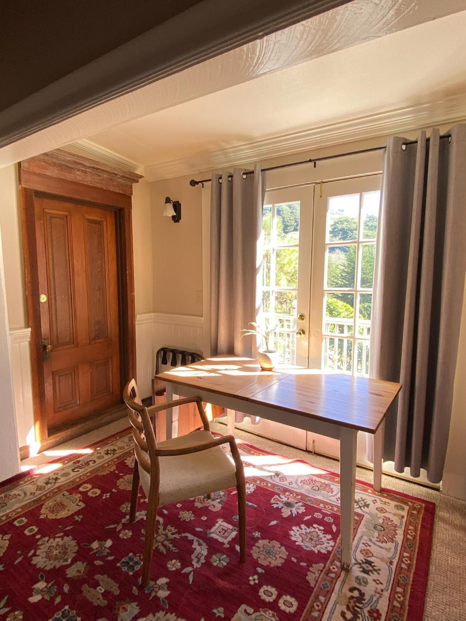 Jenner Inn الغرفة الصورة